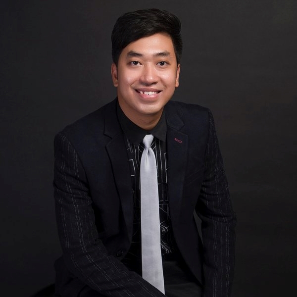Dr. Phyo